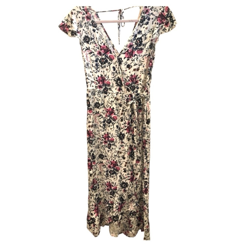 Boho Feminine Floral Maxi  Back Tie Flutter Sleeve V Neck Sz M Spring Summer